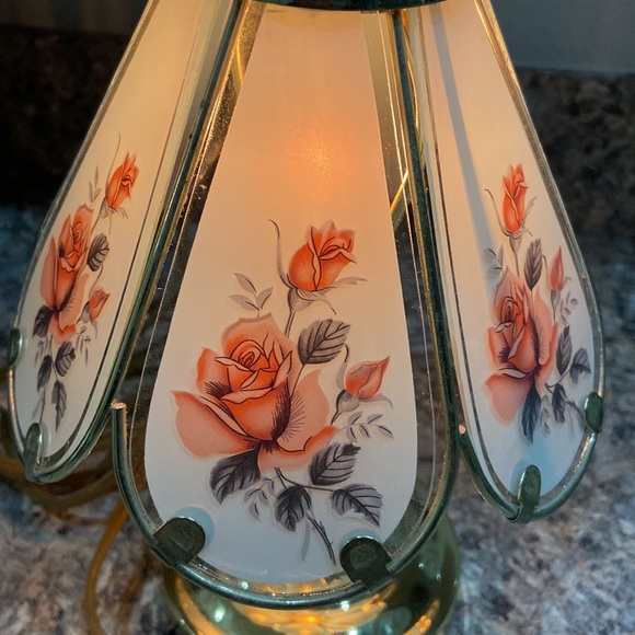 Vintage Tiffany style mini touch glass lamp - Picture 7 of 14